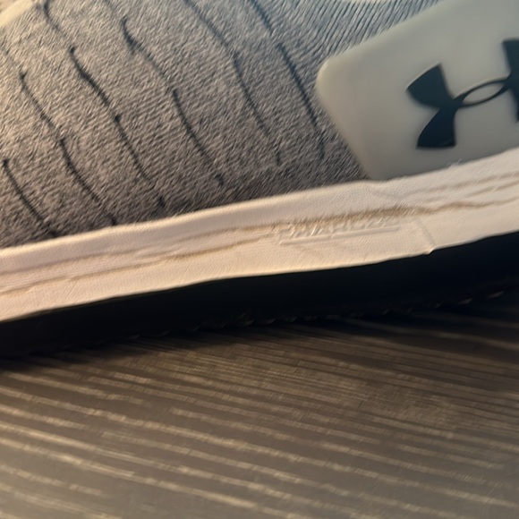 Under Armour Running Shoes - Picture 6 of 6